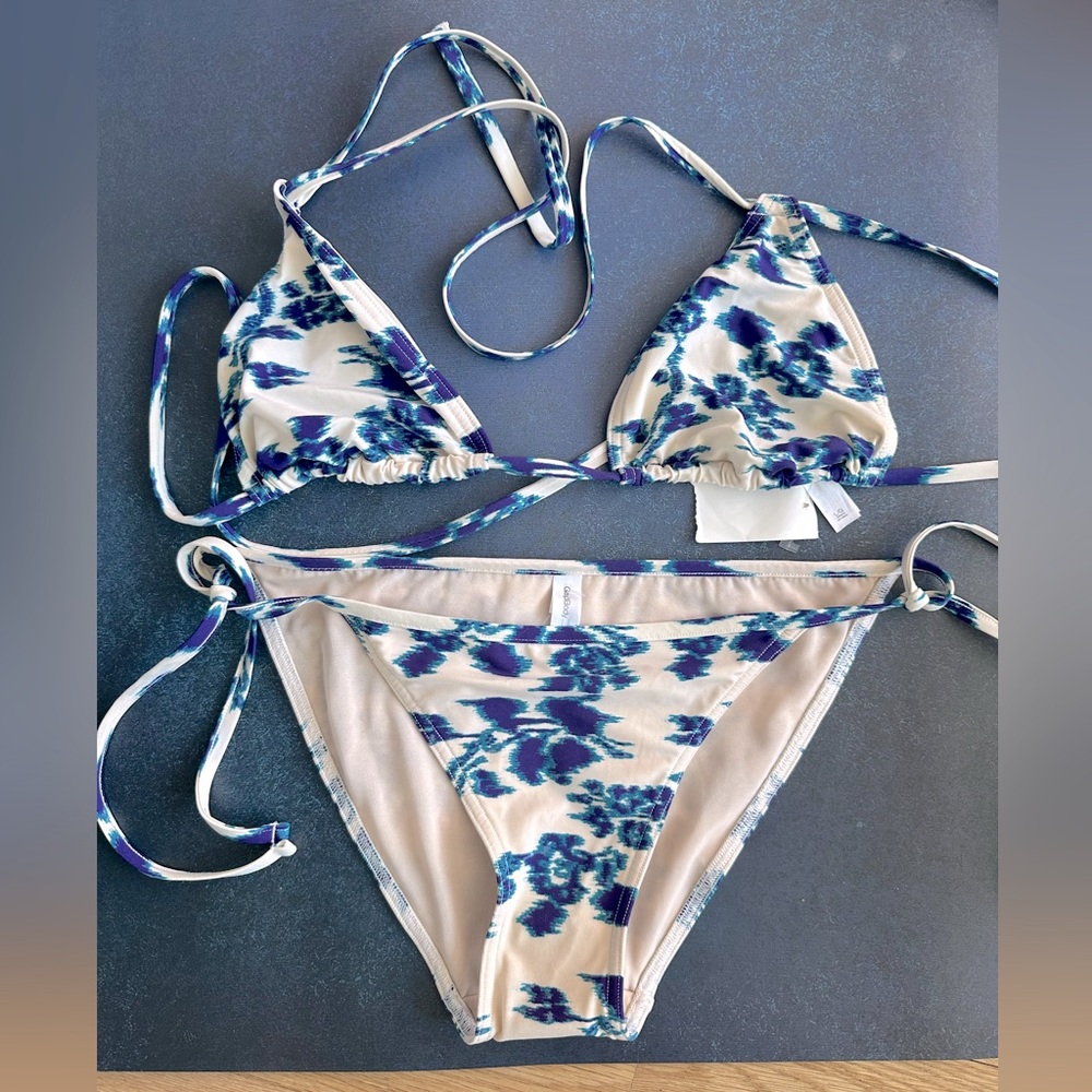 Gap floral bikini
